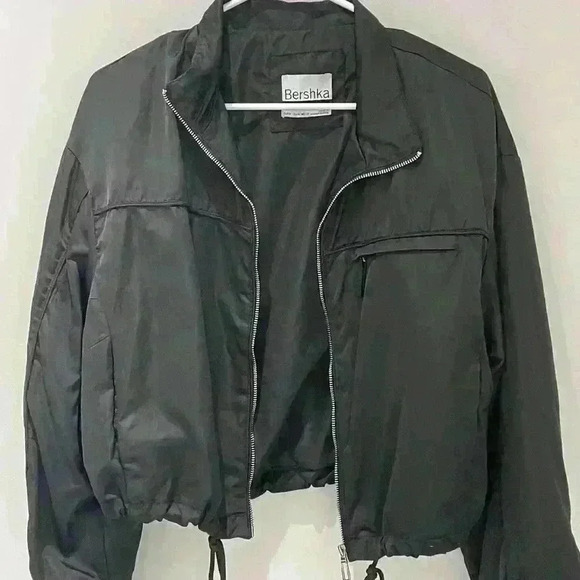 Bershka cropped jacket size M - Picture 2 of 5